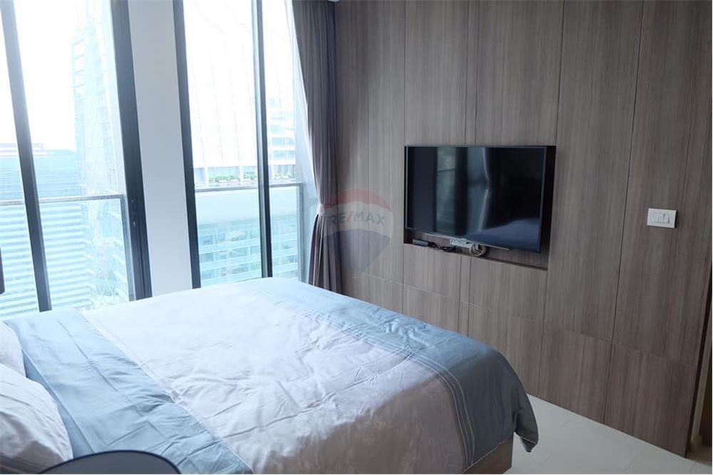 Condo for sale Noble Ploenchit 